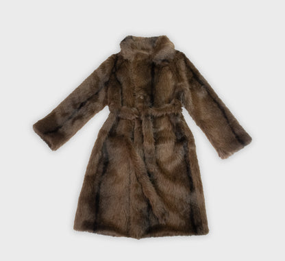 Manteau en fausse fourrure