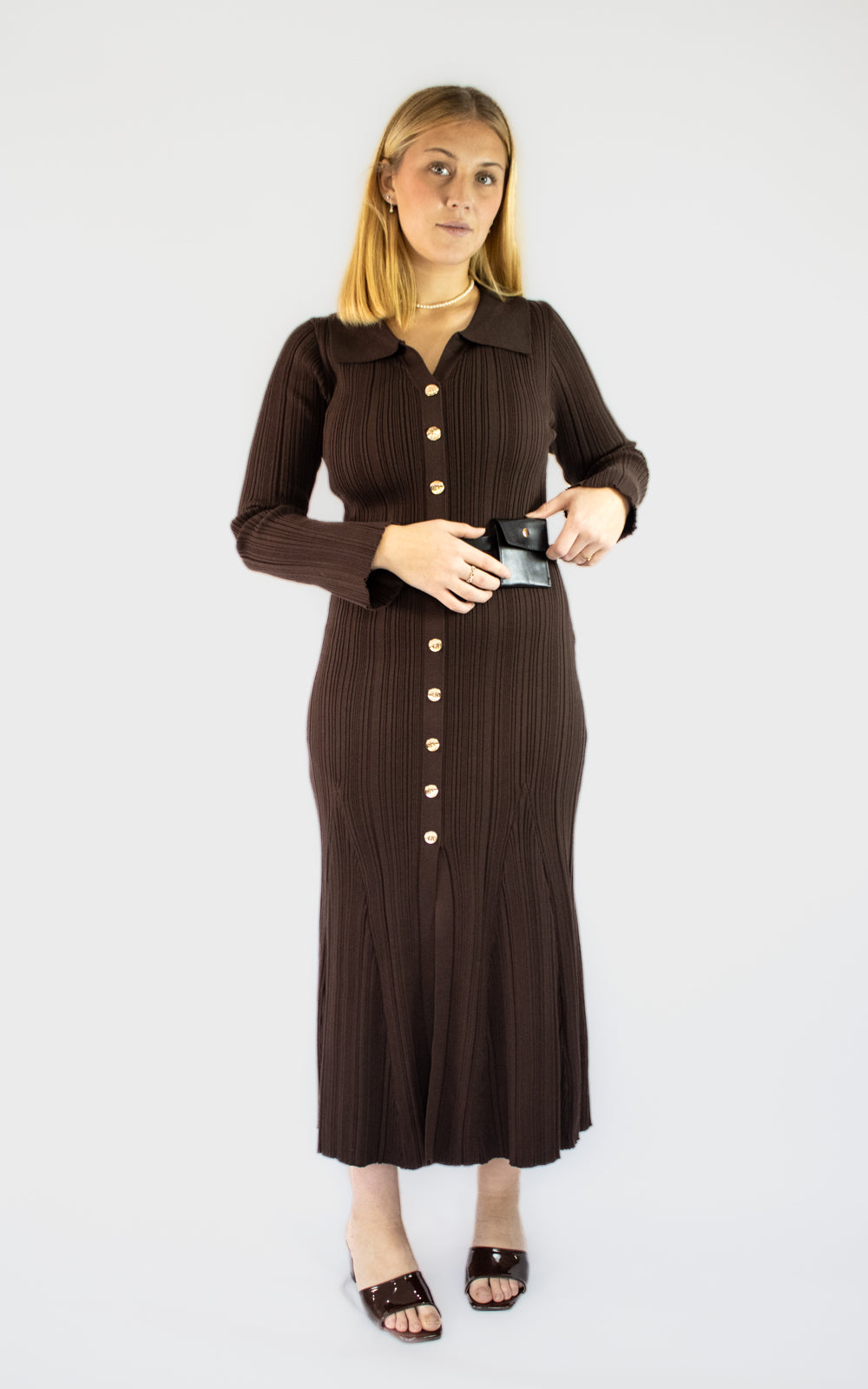 Robe côtelée marron