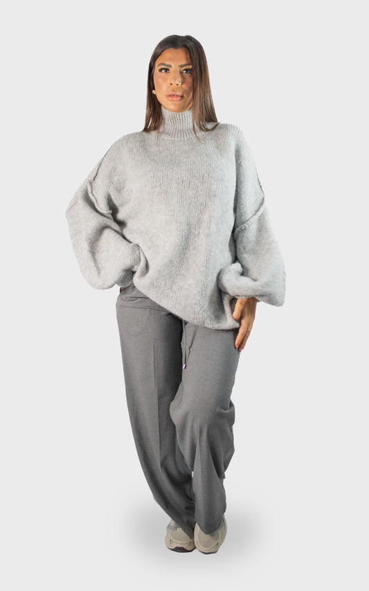 Pull gris col roulé oversize pour femme en maille douce BySaphir.
