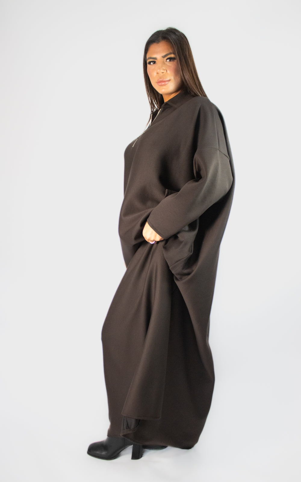 Robe fluide à col zippé