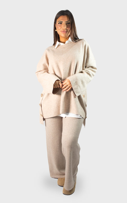 Haut à boutons dorés